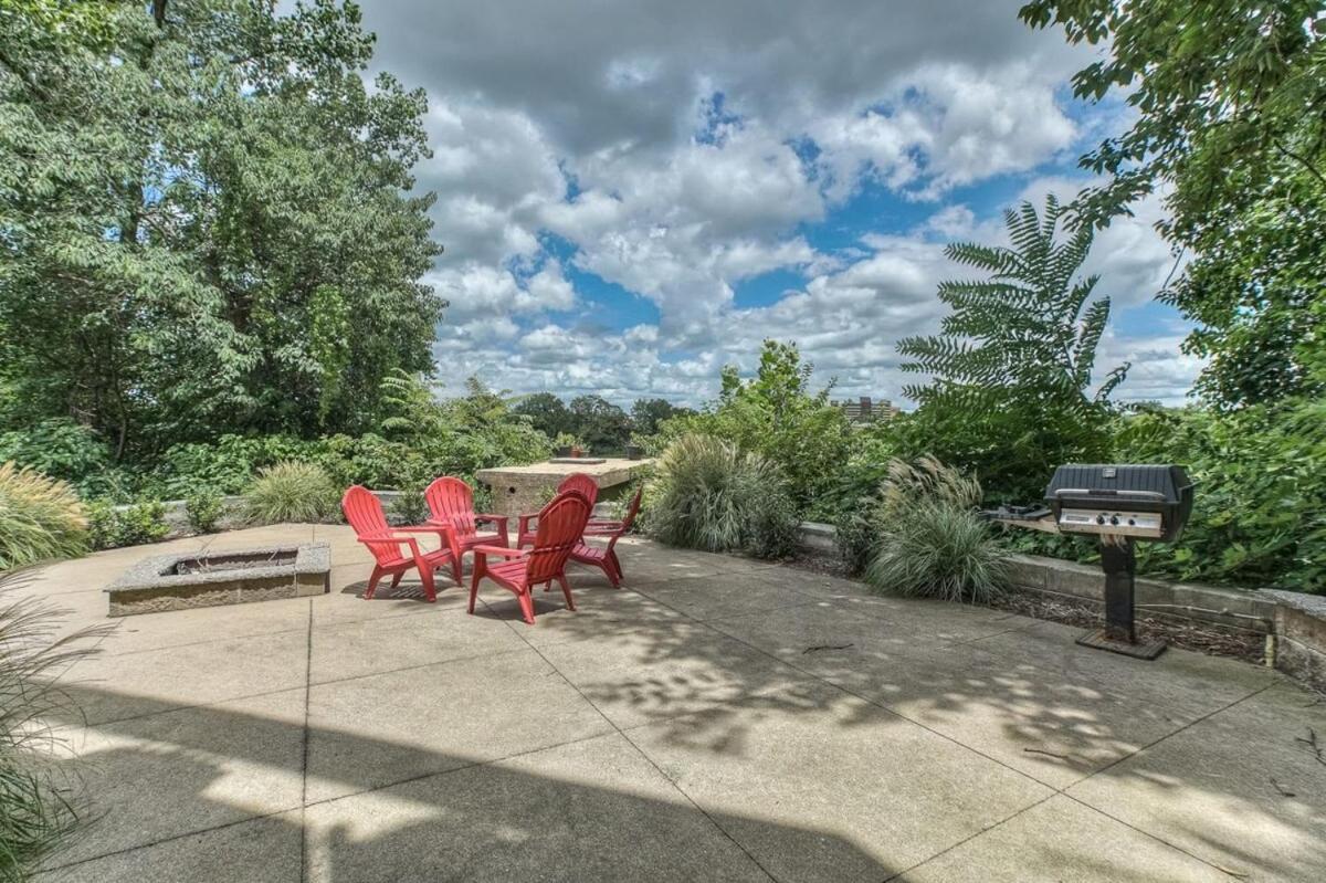 Walk To Broadway Riverfront Condo With Pool Nashville Exterior foto